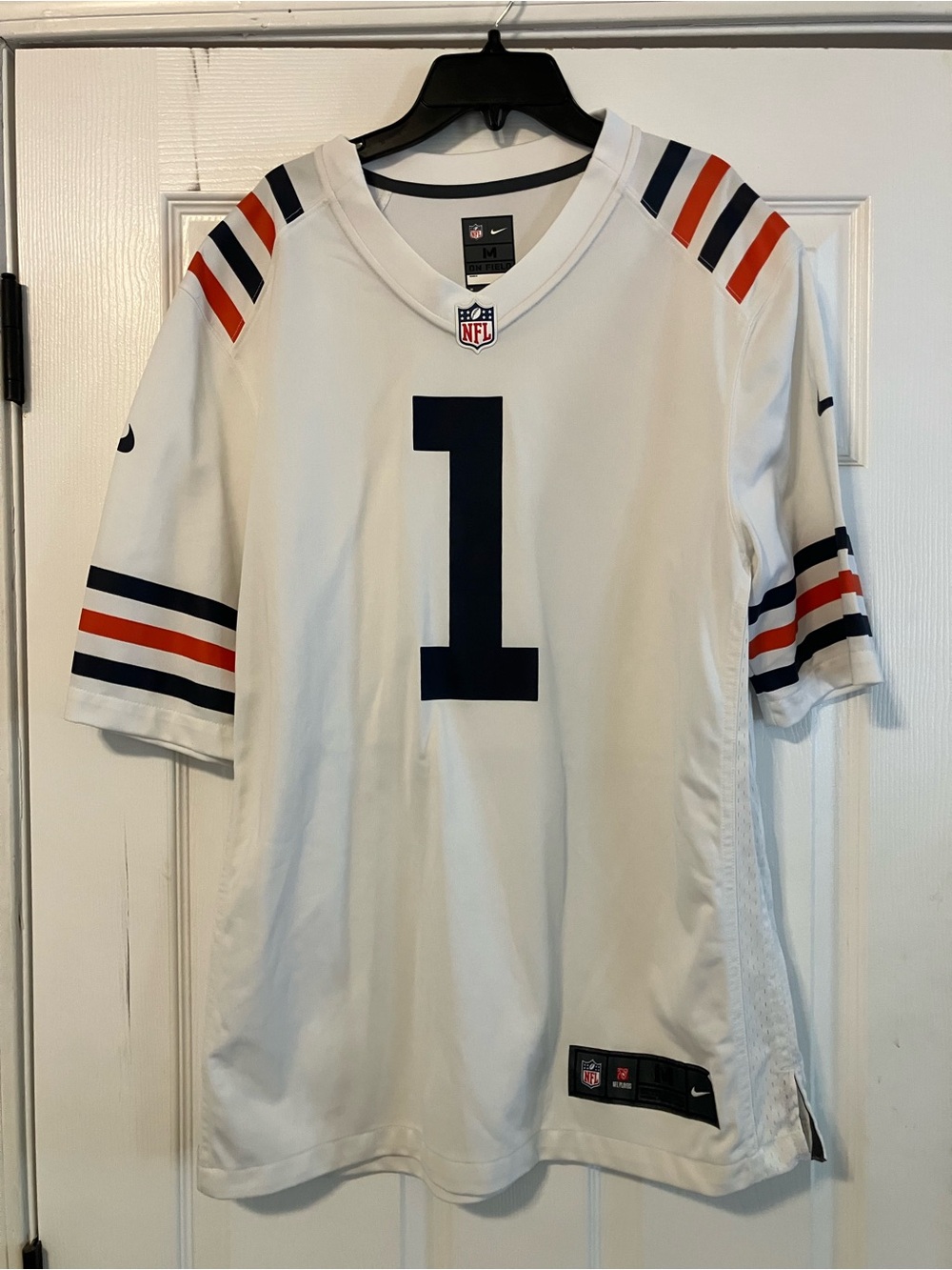 Chicago Bears Nike Justin Fields #1 White On Field Jersey Size Medium